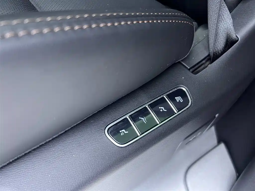 GAC TRUMPCHI E8 NEW ENERGY