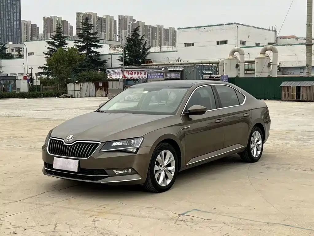 Skoda Superb
