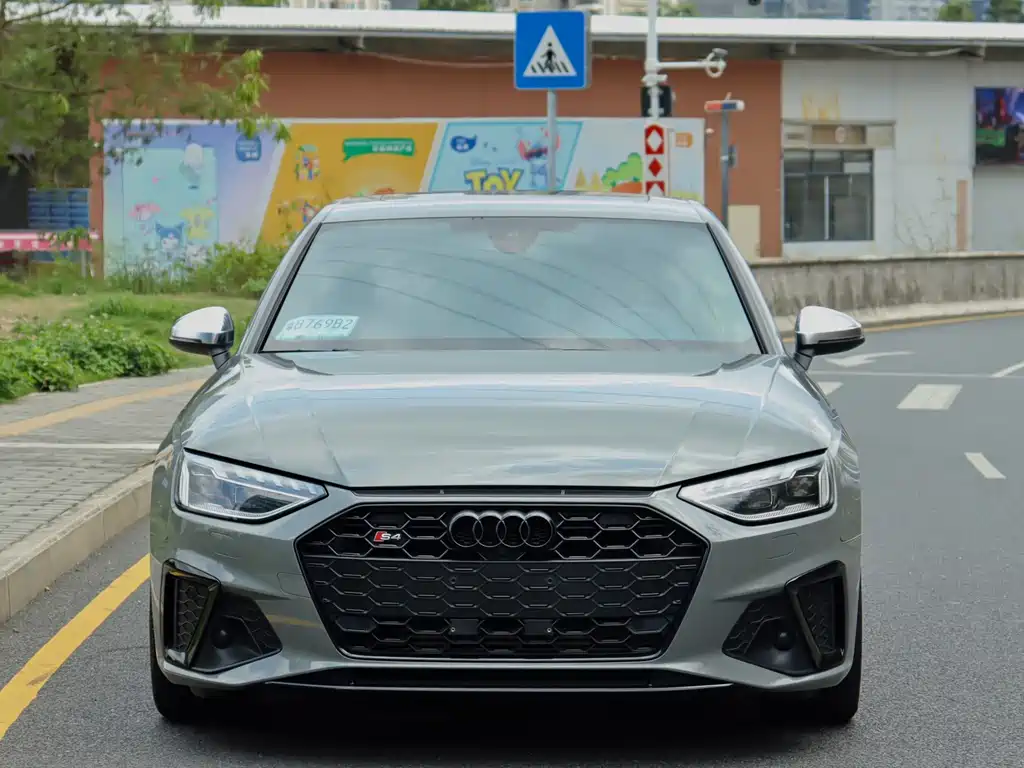 Audi S4 — миниатюра 2