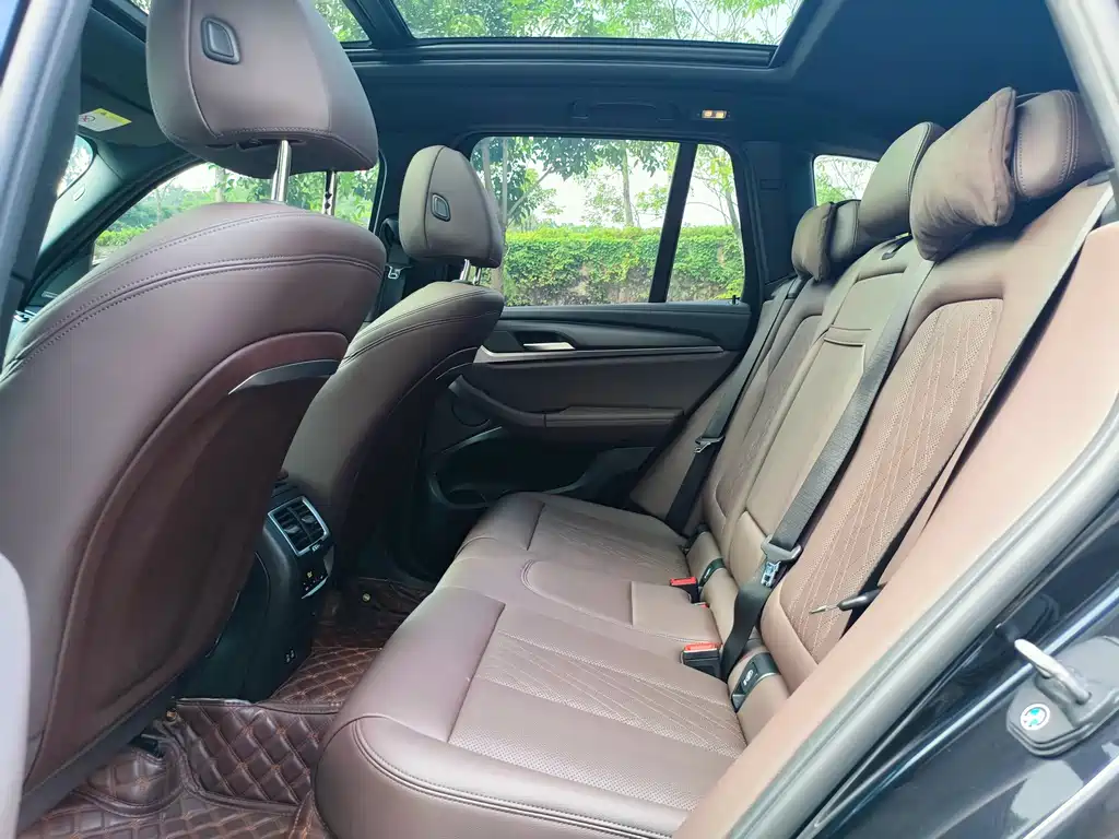 BMW X3 — миниатюра 7