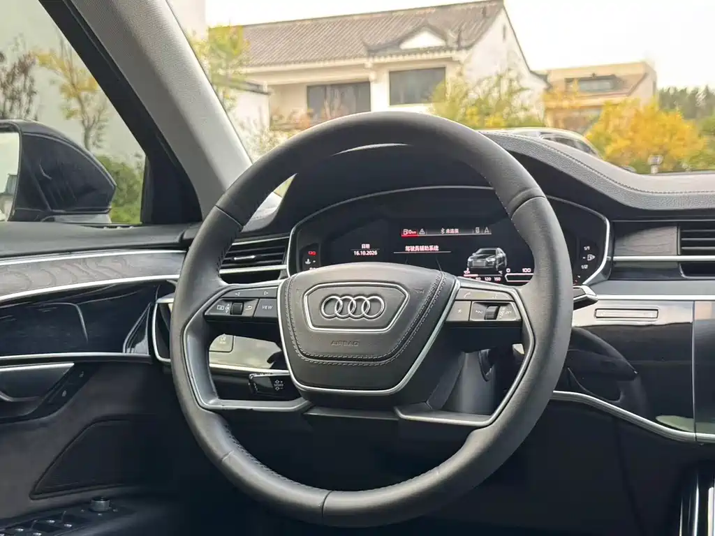 Audi A8 — миниатюра 8