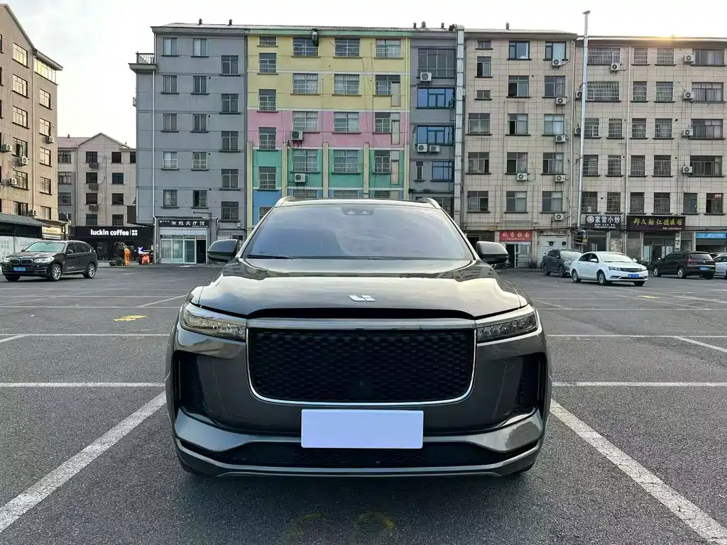 Li Auto Li ONE — миниатюра 2