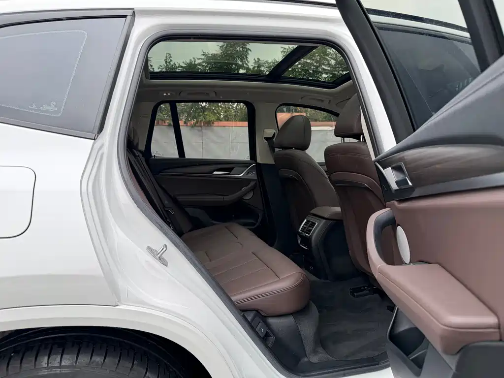 BMW X3 — миниатюра 18