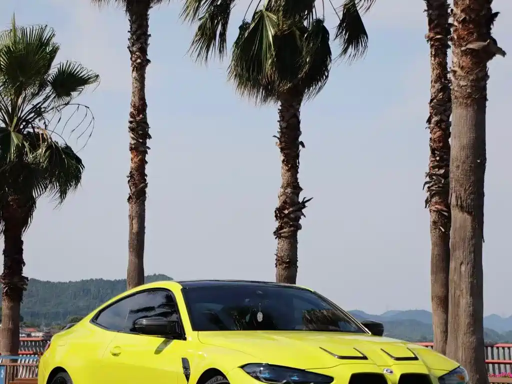 BMW M4 2021 M4