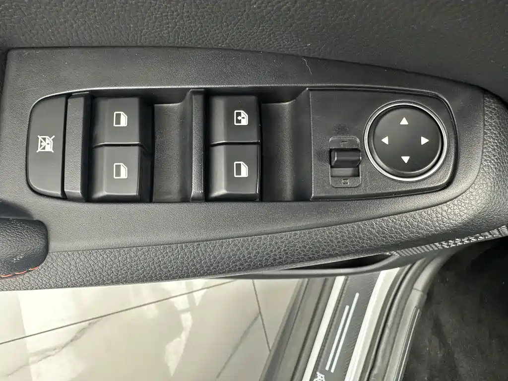 Kia Seltos — миниатюра 11