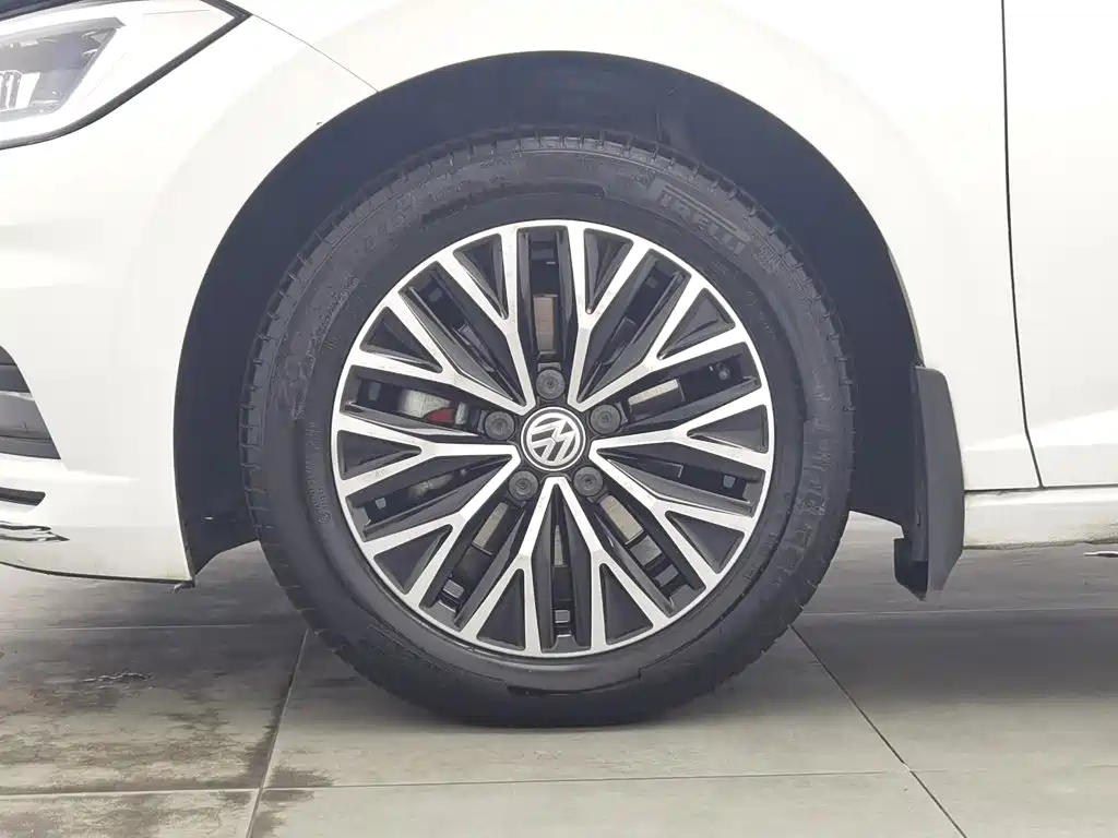 Volkswagen Sagitar — миниатюра 17