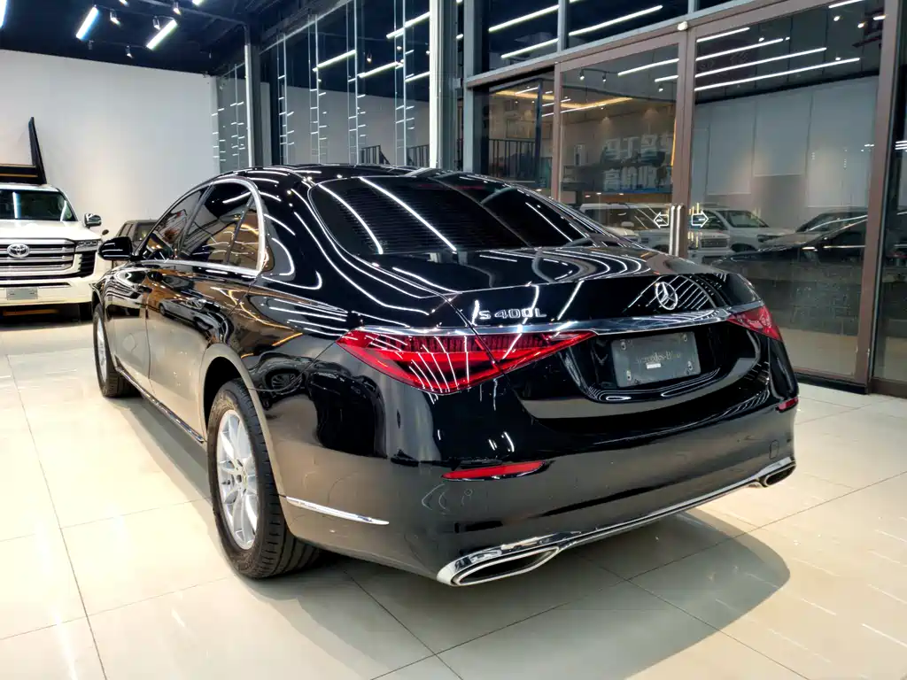 MERCEDES-BENZ S CLASS