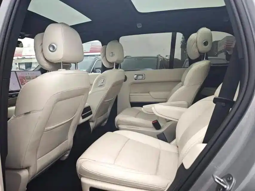 Li Auto Li L8 — миниатюра 7