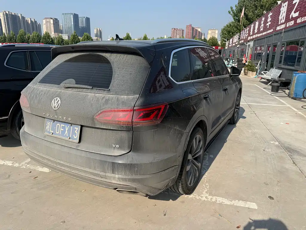 Volkswagen Touareg — миниатюра 7
