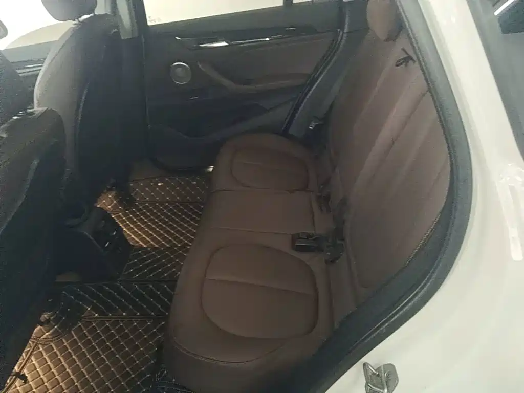 BMW X1 — миниатюра 17