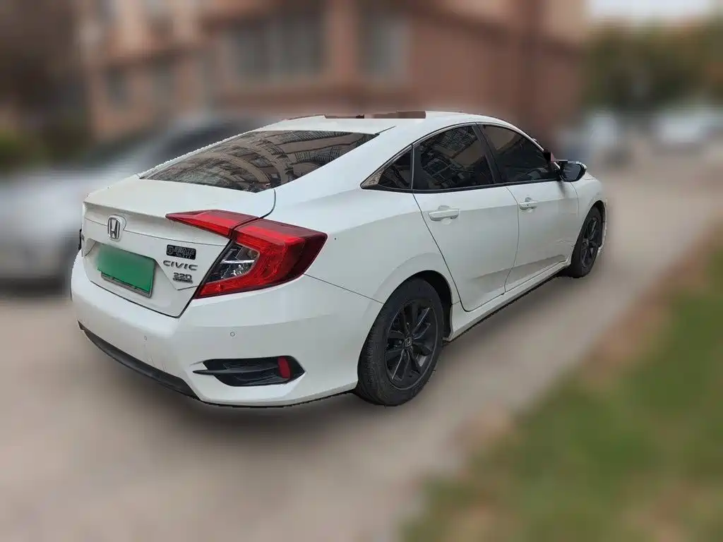 Honda Civic — миниатюра 4