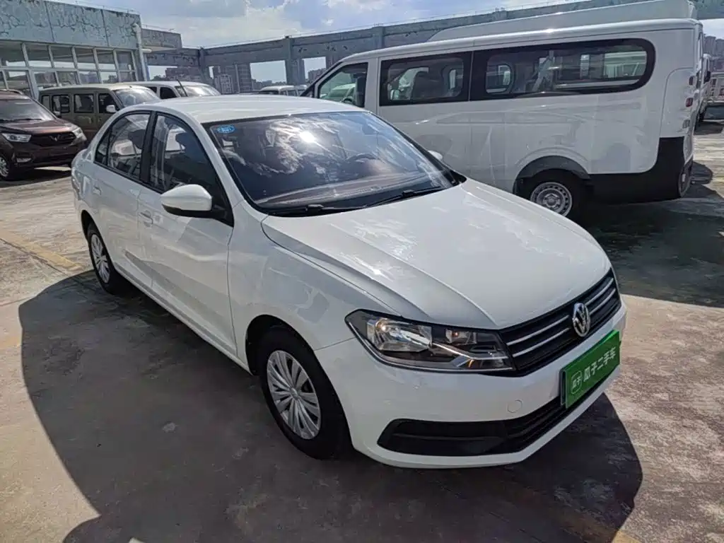 Volkswagen Santana — миниатюра 4