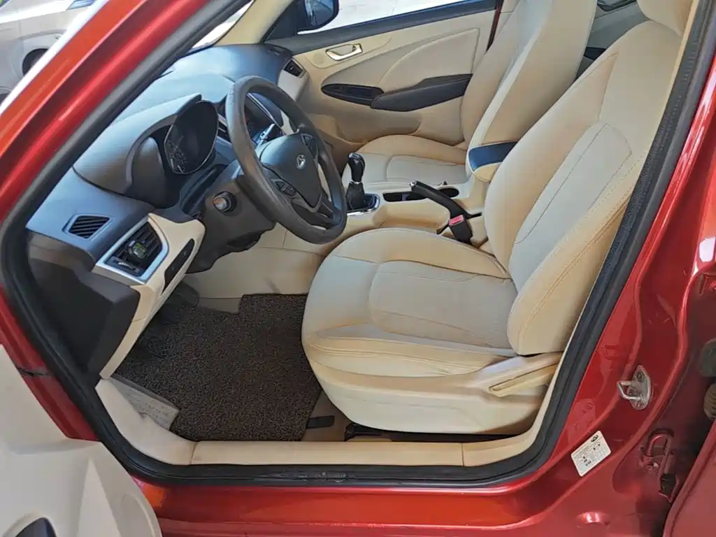 Chery Arrizo 7 — миниатюра 15