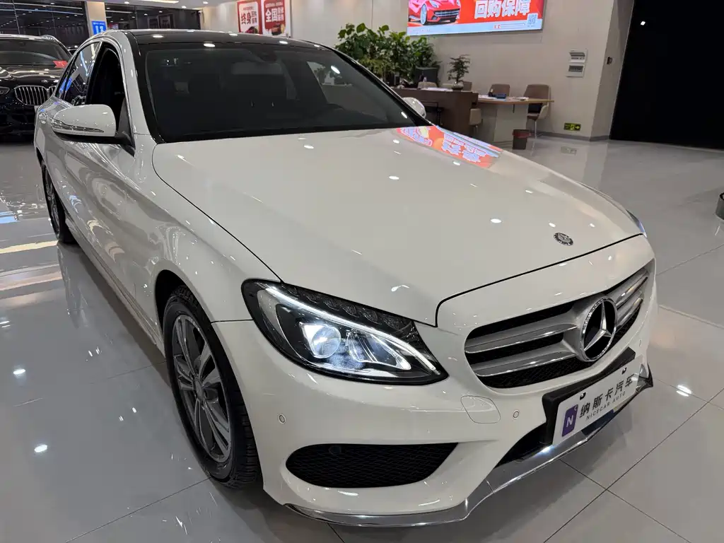 Mercedes-Benz C-Class — миниатюра 3
