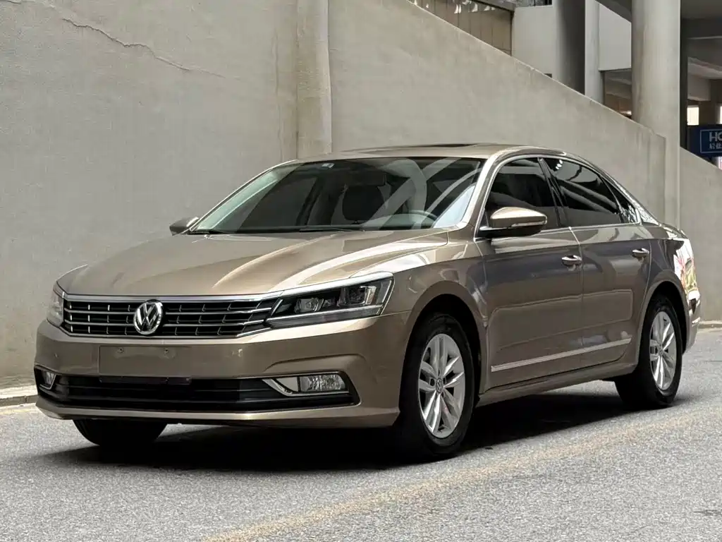 Купить Volkswagen Passat