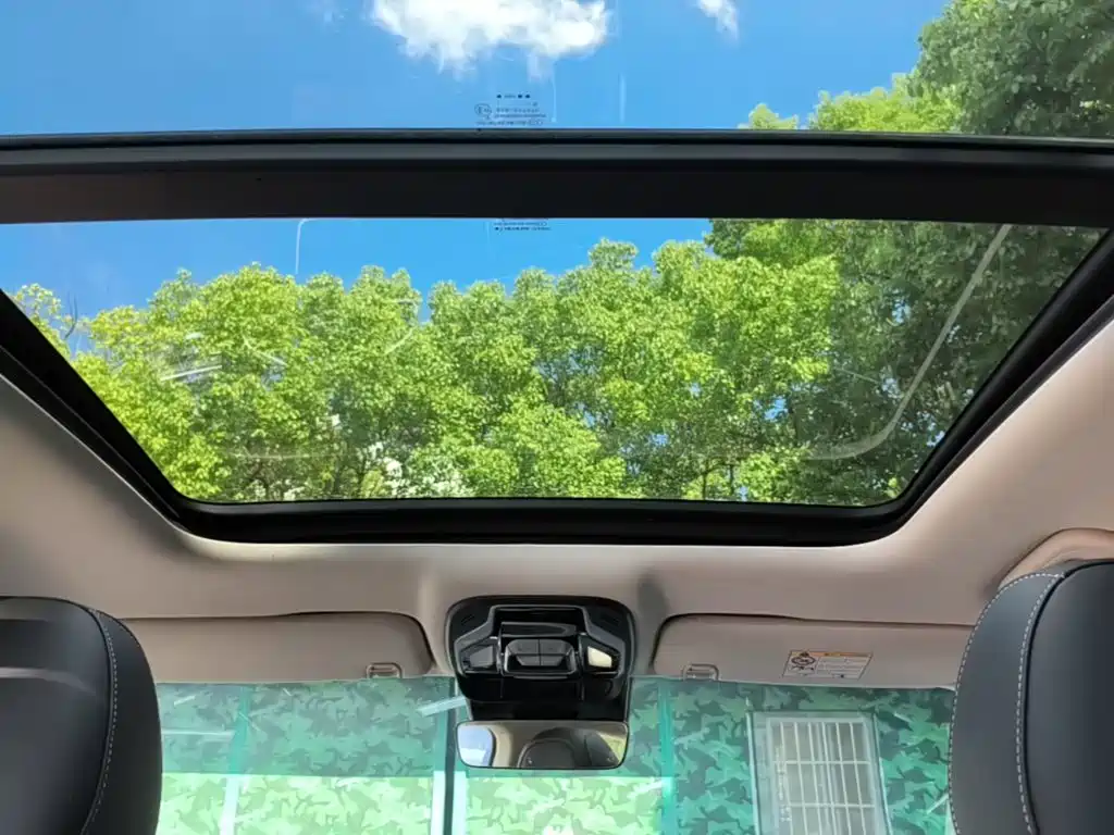Geely Xingyue — миниатюра 18