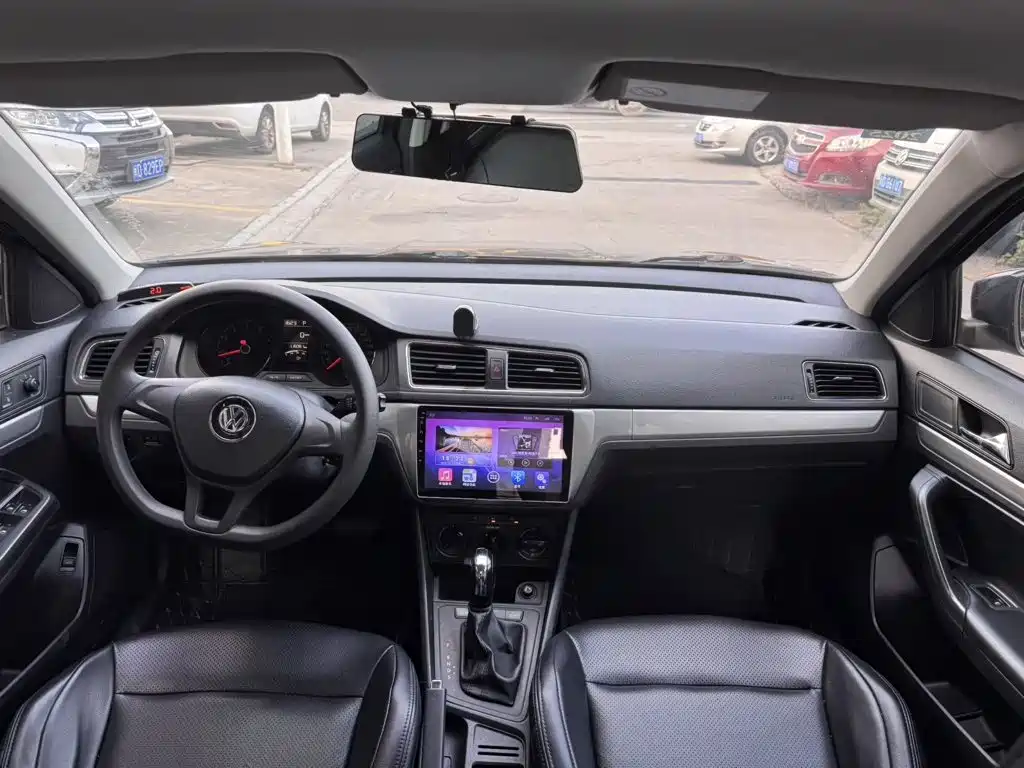 Volkswagen Lavida — миниатюра 7