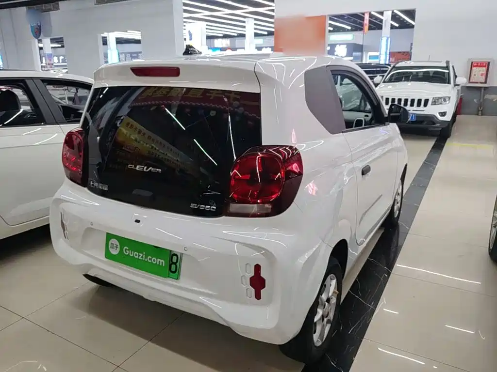 Roewe Clever — миниатюра 7