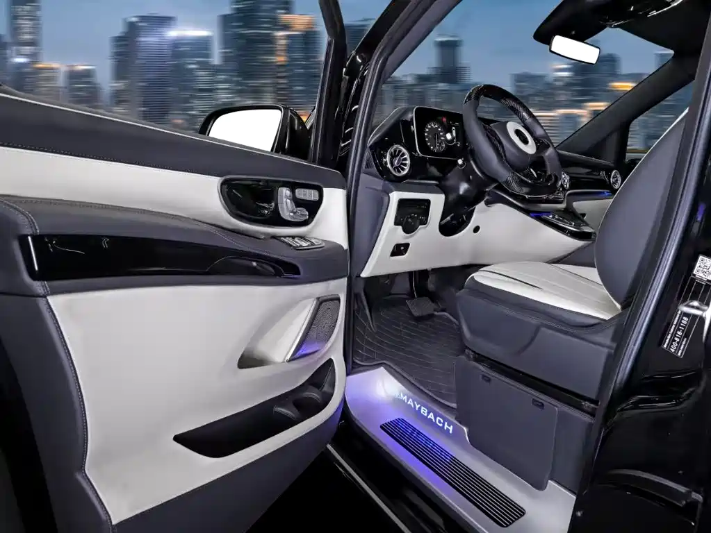 Mercedes-Benz Vito 2021 2.0T 7 мест