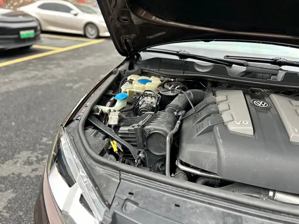 Volkswagen Touareg — миниатюра 41