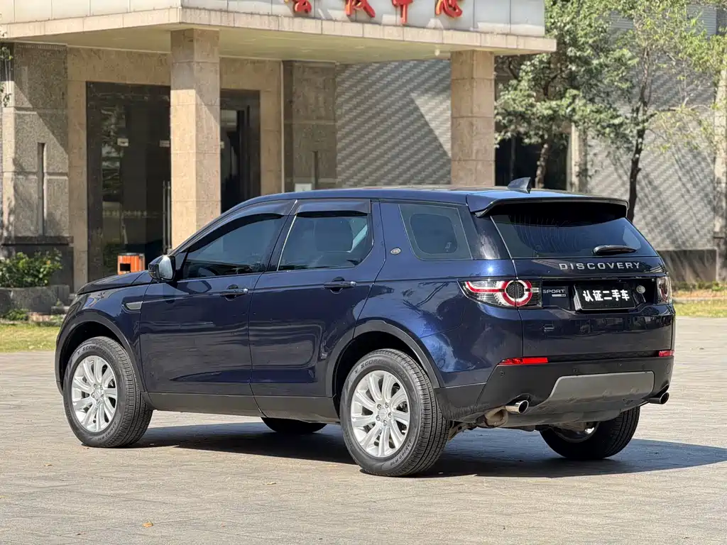 Land Rover Discovery Sport — миниатюра 7
