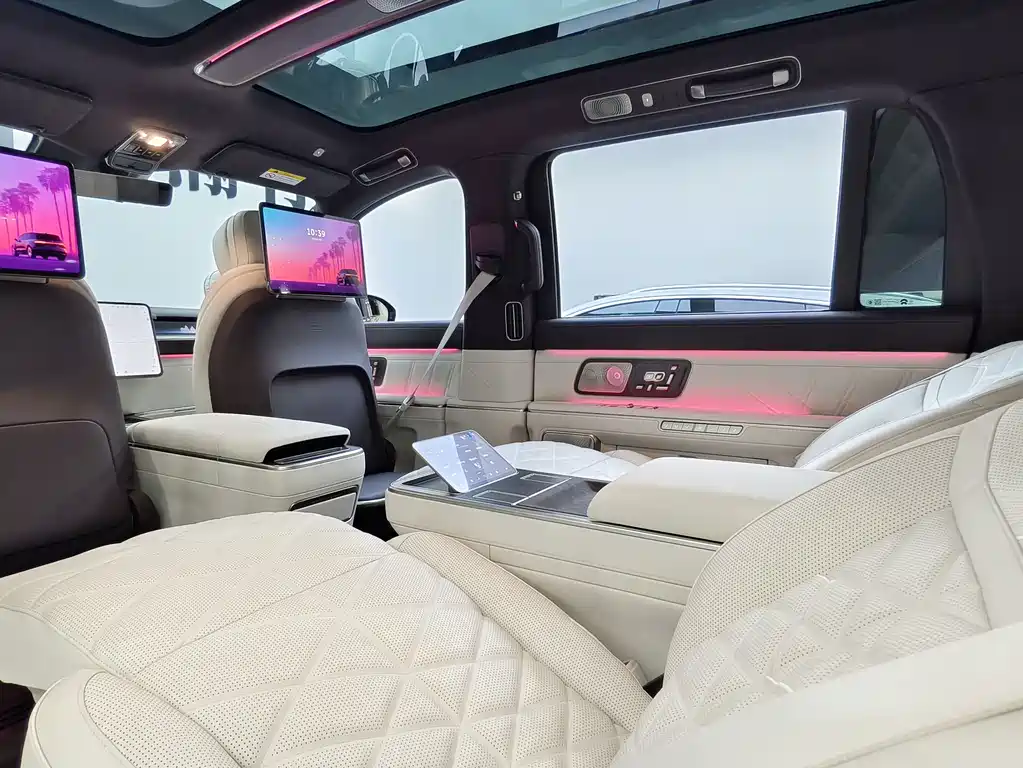 NIO ES9 — миниатюра 21