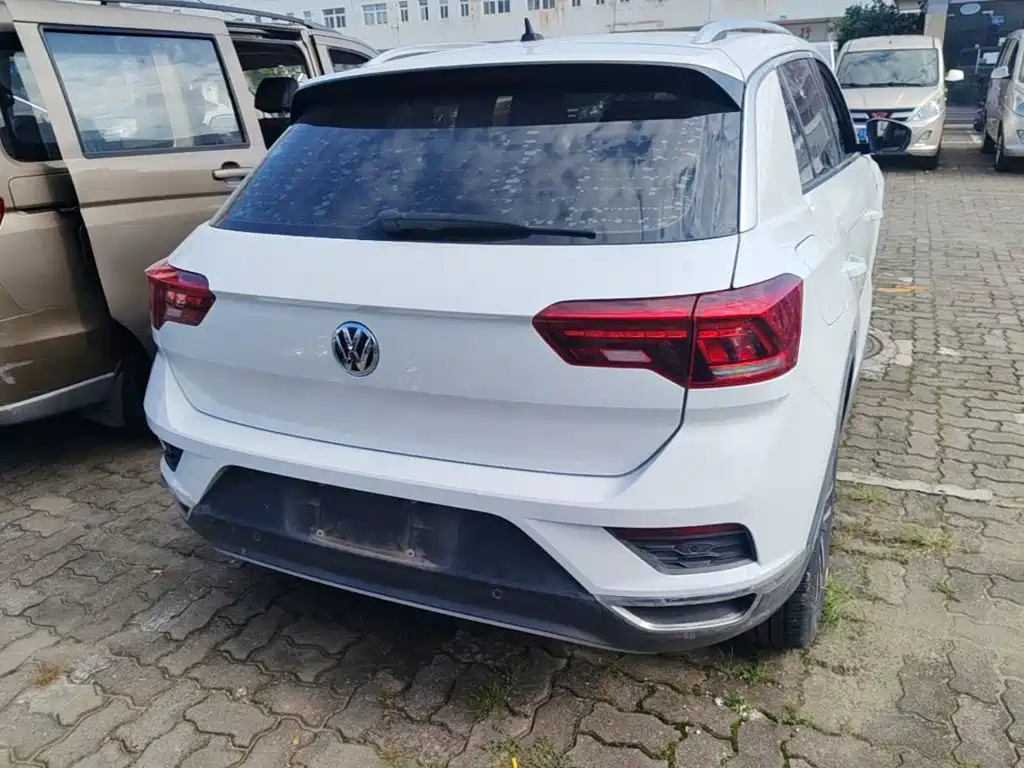 Volkswagen T-Roc — миниатюра 6