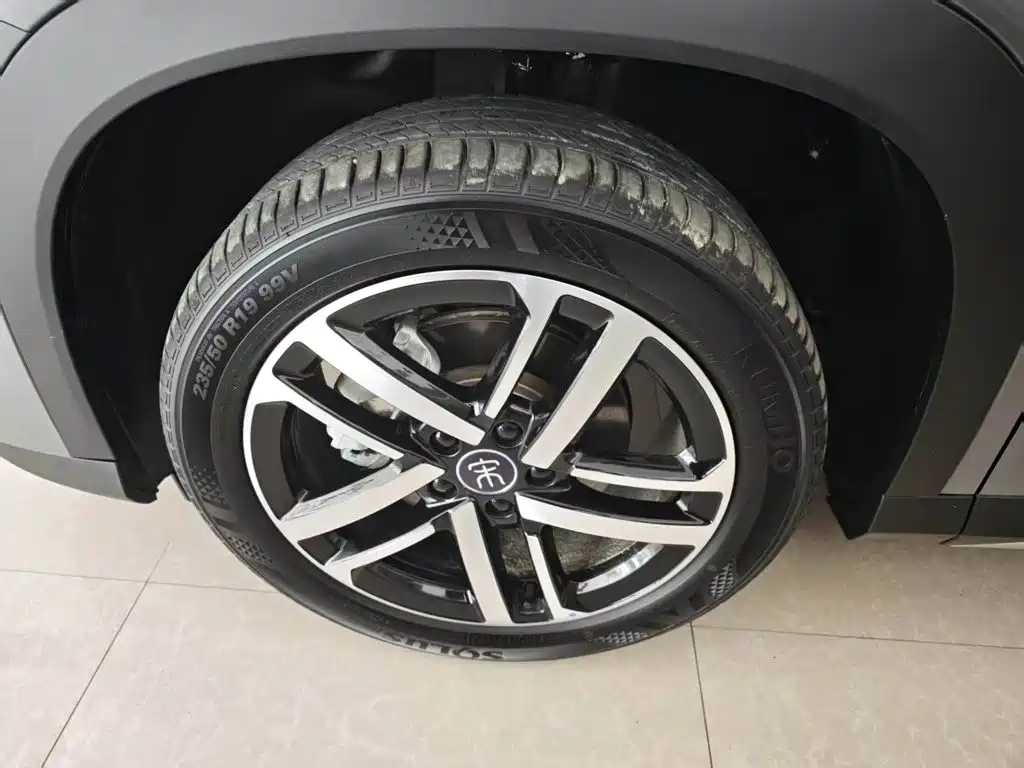 BYD L DM-i — миниатюра 23