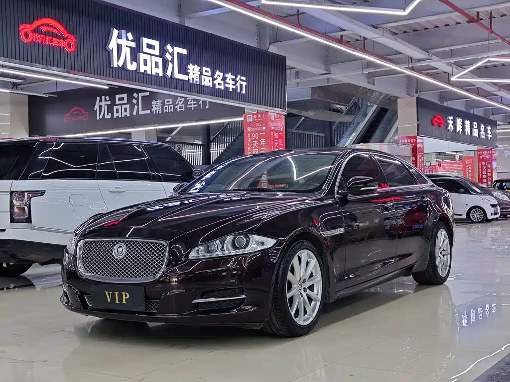 Jaguar XJ 2010