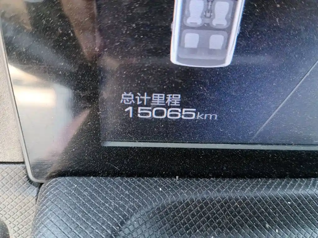Wuling MINIEV — миниатюра 9