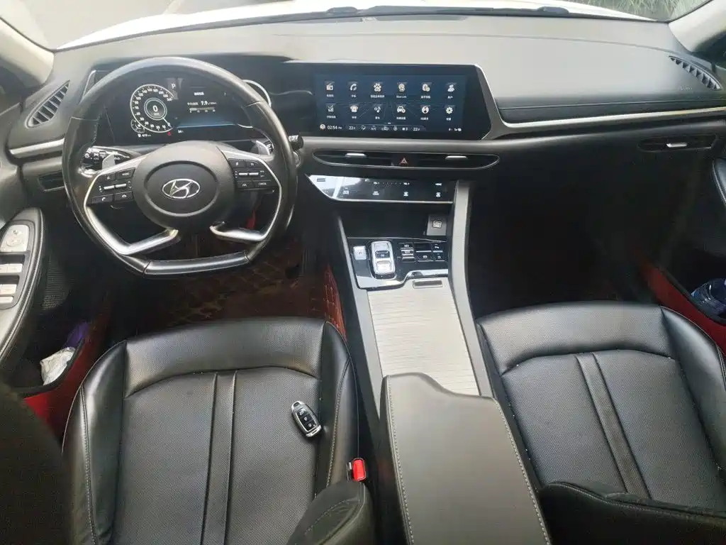 Hyundai Sonata — миниатюра 10