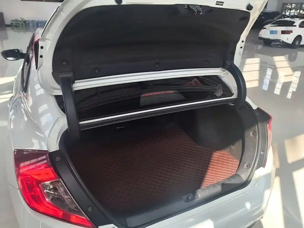 Honda Civic — миниатюра 19
