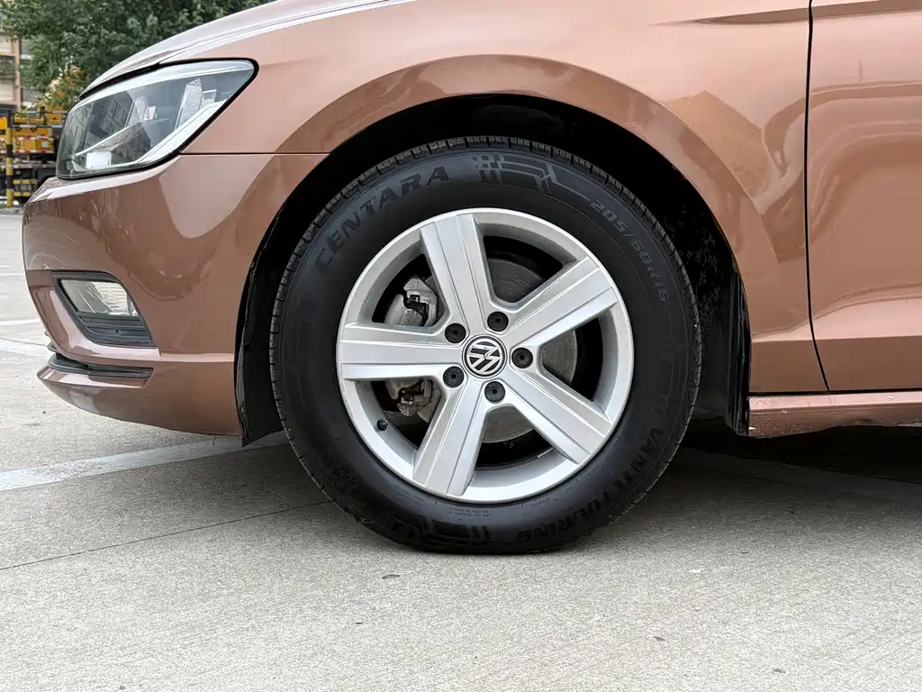 Volkswagen Lamando — миниатюра 14