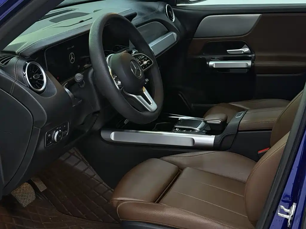 Mercedes-Benz GLB — миниатюра 7