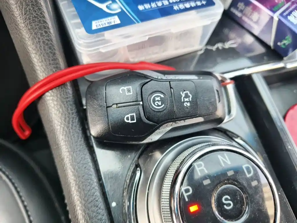 Ford Taurus — миниатюра 9