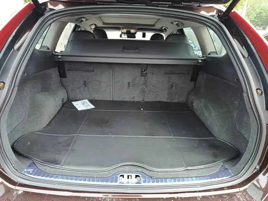 Volvo XC60 — миниатюра 19