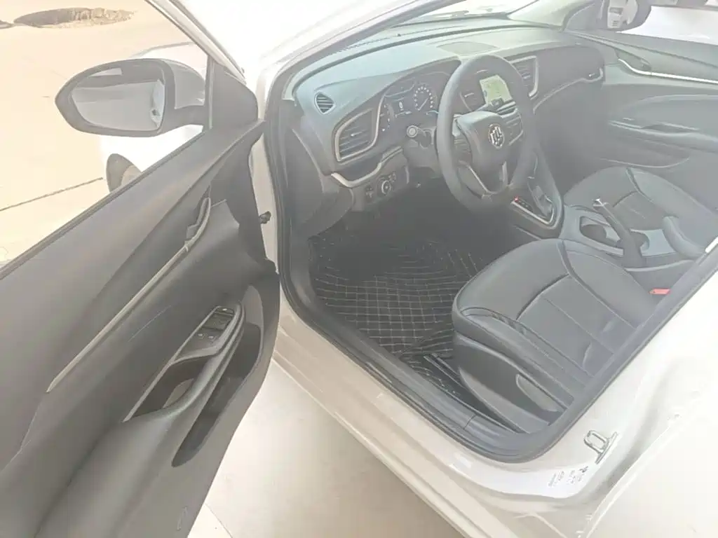Buick Excelle — миниатюра 16