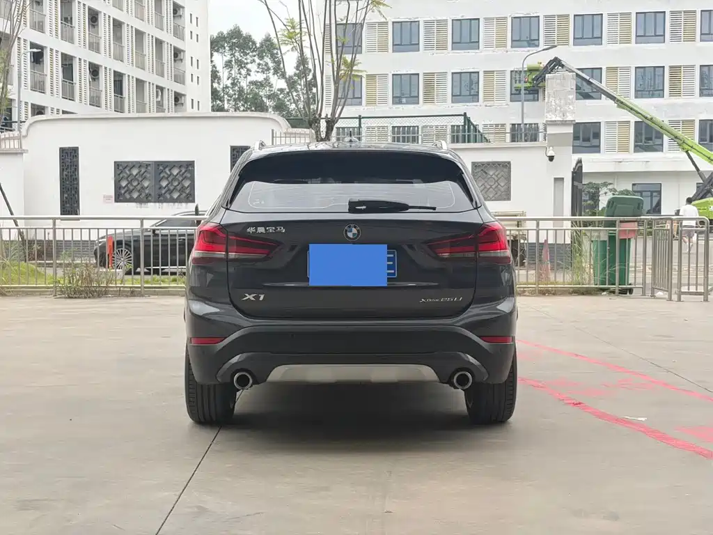BMW X1 — миниатюра 4