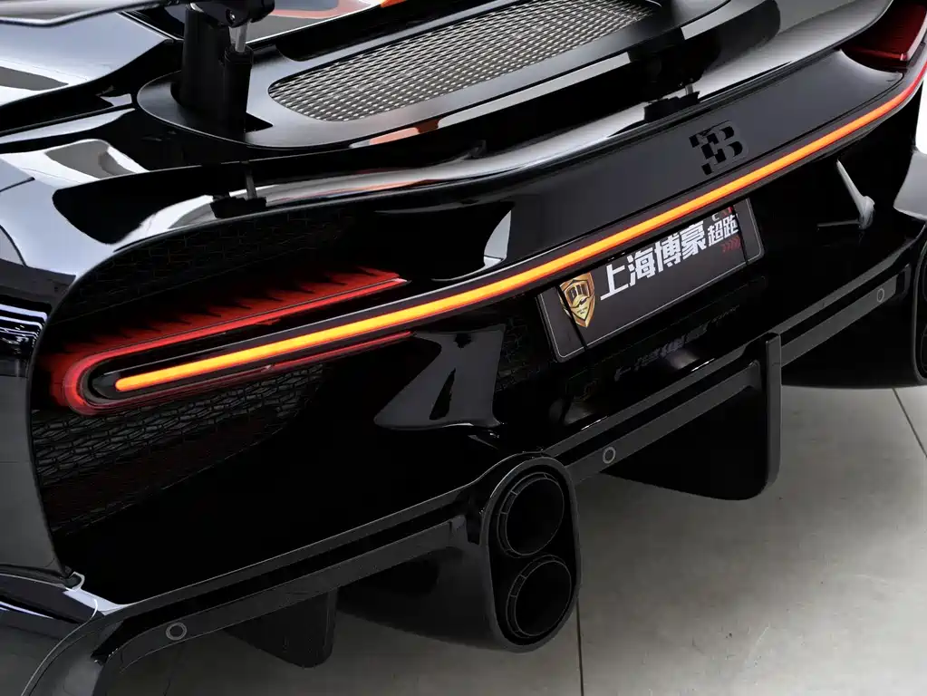Bugatti Chiron 2021 8.0L AT