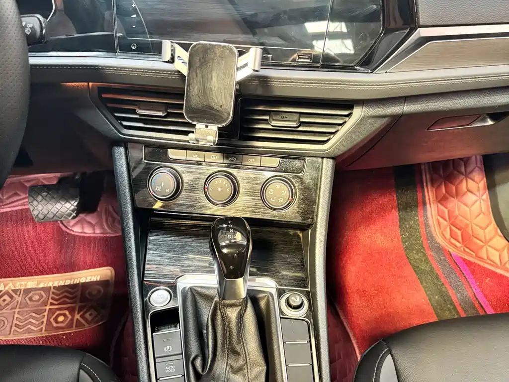 Volkswagen Sagitar — миниатюра 10