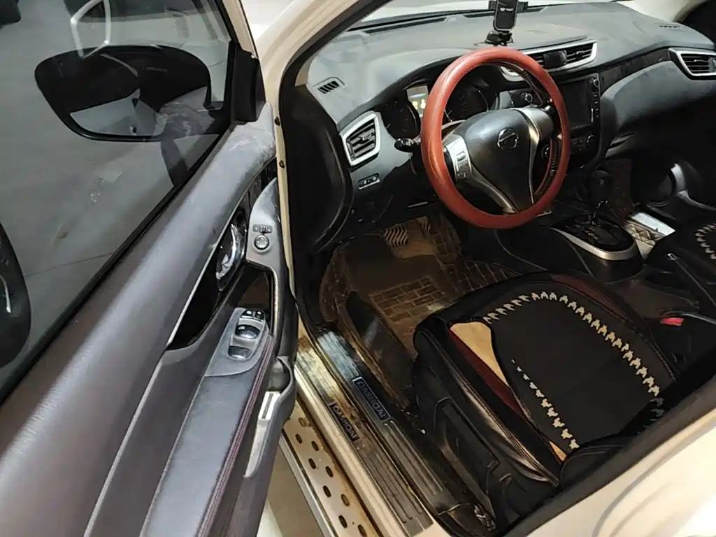 Nissan Qashqai — миниатюра 19