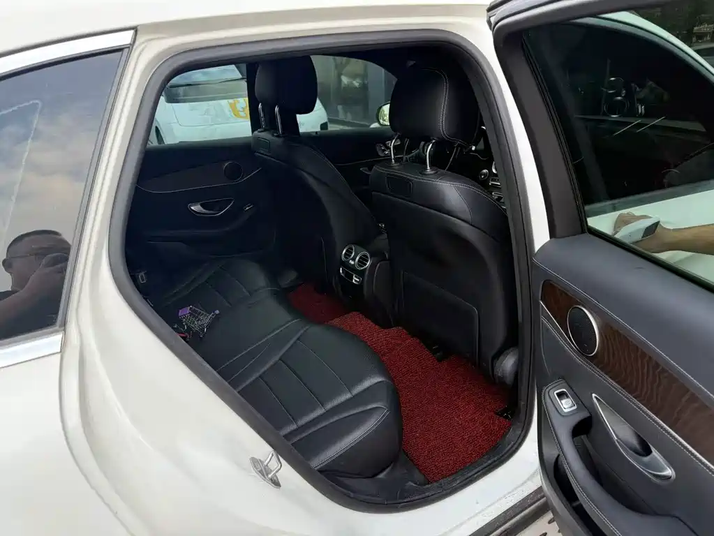 Mercedes-Benz GLC — миниатюра 5