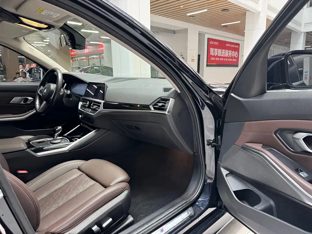 BMW 3 Series — миниатюра 16