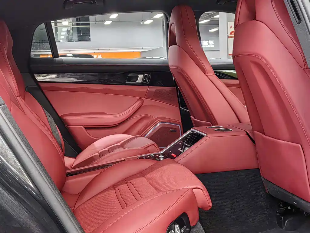 Porsche Panamera — миниатюра 11