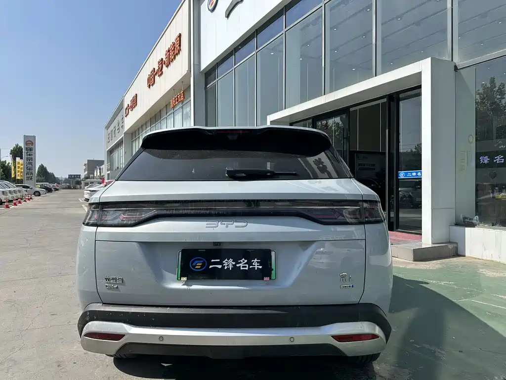 BYD L DM-i — миниатюра 5