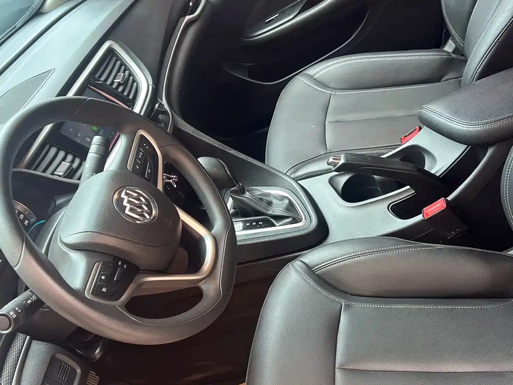 Buick Excelle — миниатюра 5