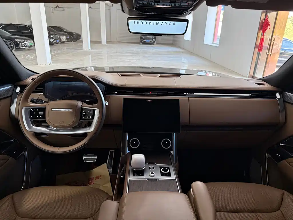 Land Rover Range Rover — миниатюра 9