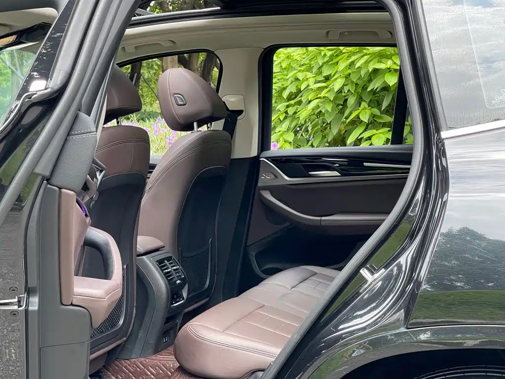 BMW X3 — миниатюра 16