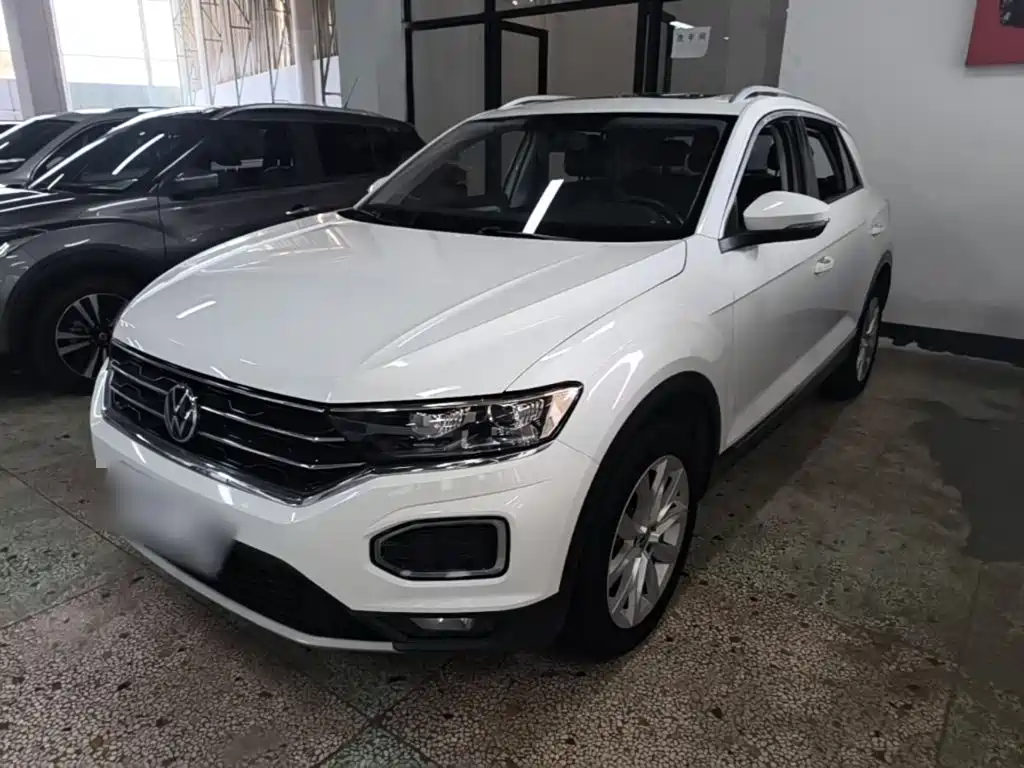 Volkswagen T-Roc — миниатюра 2