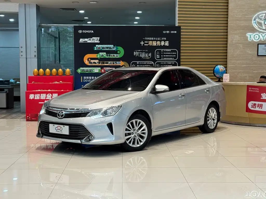 Toyota Camry 2016